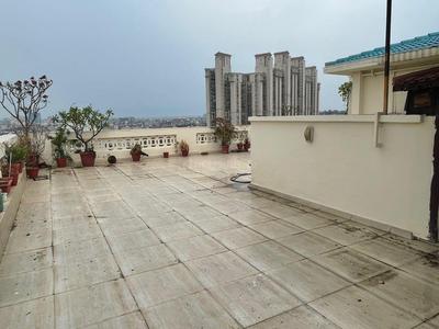 Balcony Image of 3600 Sq.ft 4 BHK Apartment / Flat for rent in DLF Ridgewood Estate, DLF Phase 4 Gurgaon for Rs. 200000
