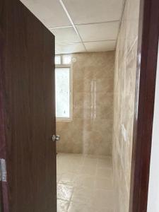Image of 1367 Sq.ft 2 BHK Apartment / Flat for rent in Raheja Vedaanta, Sector 108, Gurgaon for Rs. 28000