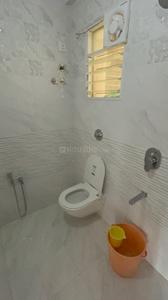 Bathroom Image of 1550 Sq.ft 3 BHK Apartment / Flat for rent in Dharampeth Nagpur for Rs. 50000