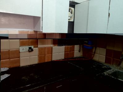 Kitchen Image of 450 Sq.ft 1 BHK Builder Floor for rent in Preet Vihar New Delhi for Rs. 12500