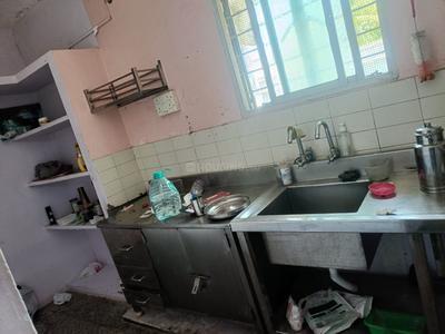 Kitchen Image of 720 Sq.ft 2 BHK Apartment / Flat for rent in Guindy Chennai for Rs. 20000