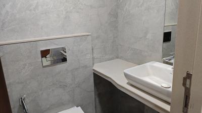 Image of 1300 Sq.ft 3 BHK Apartment / Flat for sale in Vile Parle East, Mumbai for Rs. 44000000