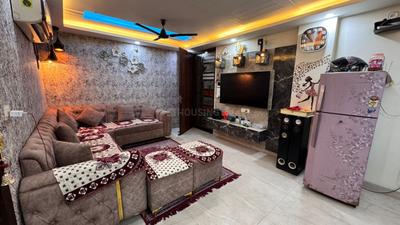Living Room Image of 900 Sq.ft 3 BHK Builder Floor for sale in Shahdara New Delhi for Rs. 7900000