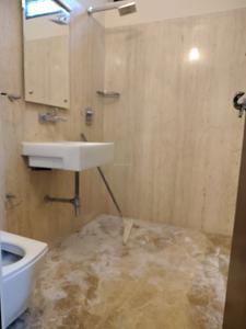Common Bathroom Image of 2800 Sq.ft 4 BHK Apartment / Flat for sale in DDA Flats Vasant Kunj, Vasant Kunj New Delhi for Rs. 65000000