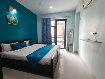 Bedroom Image of 1250 Sq.ft 2 BHK Apartment / Flat for rent in Vasant Kunj New Delhi for Rs. 60000