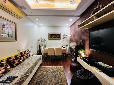 Dining Area Image of 2500 Sq.ft 3 BHK Builder Floor for sale in Greater Kailash New Delhi for Rs. 90000000
