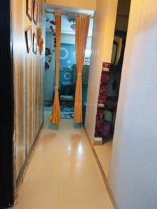 Hall Image of 850 Sq.ft 2 BHK Apartment / Flat for sale in Husainabad Lucknow for Rs. 3800000