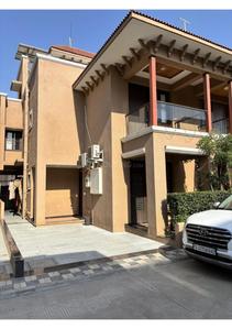 4 BHK Independent House