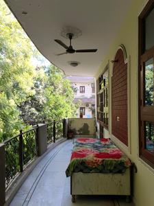 Bedroom One Image of 1782 Sq.ft 3 BHK Builder Floor for sale in Surya enclave, Paschim Vihar New Delhi for Rs. 32500000