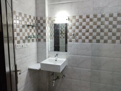 Image of 1750 Sq.ft 3 BHK Builder Floor for rent in Sector 50, Gurgaon for Rs. 70000