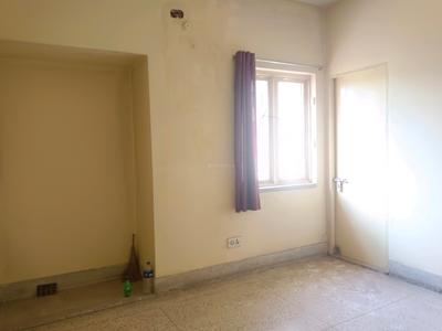 Bedroom Image of 600 Sq.ft 1 BHK Apartment / Flat for rent in Purba Barisha Kolkata for Rs. 8000