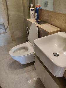 Bedroom Image of 553 Sq.ft 1 BHK Apartment / Flat for sale in Hiranandani Regent Hill A B C D And E Wing, Powai Mumbai for Rs. 18800000