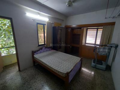 Bedroom Image of 1000 Sq.ft 2 BHK Apartment / Flat for rent in Pandit Colony Nashik for Rs. 25000