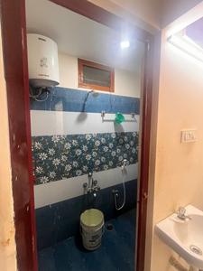 Bathroom Image of Poorani pg in Arumbakkam, Chennai