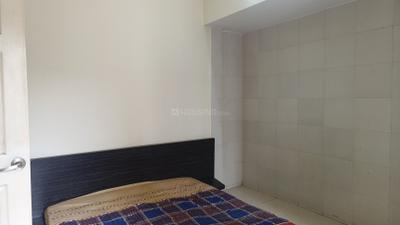Bedroom Image of 945 Sq.ft 2 BHK Apartment / Flat for rent in RDC Pinewood, Kasarvadavali Thane for Rs. 33000