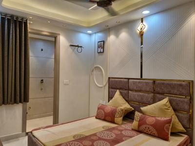 Bedroom Image of 810 Sq.ft 3 BHK Apartment / Flat for sale in Hans Builders Floor, Vikas Nagar New Delhi for Rs. 5200000