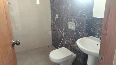 Bathroom Image of 7000 Sq.ft 4.5 BHK Independent House for rent in Injambakkam Chennai for Rs. 245000