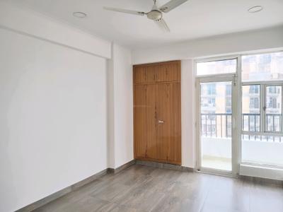 Bedroom Image of 1102 Sq.ft 2.5 BHK Apartment / Flat for sale in  Gaur City 2 12th Avenue, Noida Extension Greater Noida for Rs. 10700000