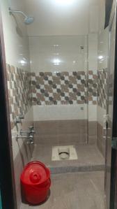 Bathroom Image of 1100 Sq.ft 2 BHK Apartment / Flat for sale in Currency Nagar Vijayawada for Rs. 5400000