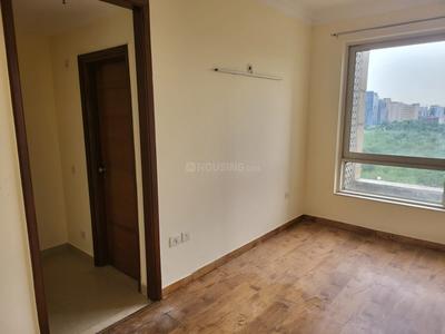 Bedroom Image of 2010 Sq.ft 2 BHK Apartment / Flat for sale in Jaypee The Kalypso Court, Sector 128 Noida for Rs. 29000000