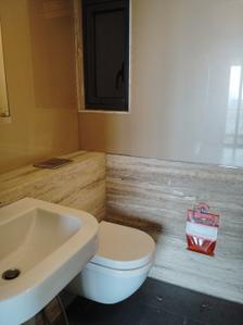 Image of 2000 Sq.ft 4 BHK Apartment / Flat for sale in Lodha Aura, Sion, Mumbai for Rs. 75000000