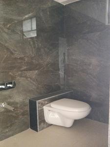 Common Bathroom Image of 2025 Sq.ft 3 BHK Apartment / Flat for sale in Maple Greens Residency, Shilaj Ahmedabad for Rs. 15500000