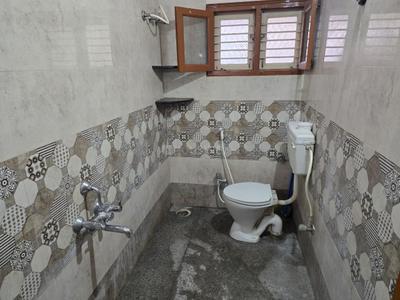 Bathroom Image of 1100 Sq.ft 2 BHK Apartment / Flat for rent in Sanjaynagar Bengaluru for Rs. 28000