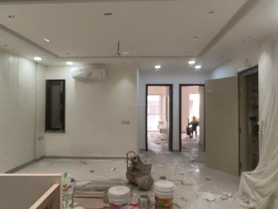 Living Room Image of 2250 Sq.ft 4 BHK Builder Floor for sale in Aman Spring Valley Floors, Rohini Extension New Delhi for Rs. 32500000