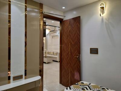Bedroom Image of 810 Sq.ft 3 BHK Apartment / Flat for sale in Uttam Nagar New Delhi for Rs. 7000000