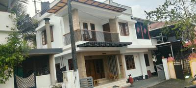 Image of 2500 Sq.ft 4 BHK Independent House for sale in Aluva, Kochi for Rs. 7500000