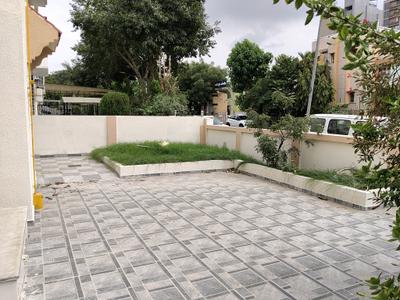 Playing Area Image of 1500 Sq.ft 4 BHK Independent House for rent in Chanakyapuri Ahmedabad for Rs. 40000
