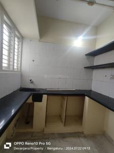 Kitchen Image of 700 Sq.ft 2 BHK Builder Floor for rent in Old Byappanahalli Bengaluru for Rs. 20000