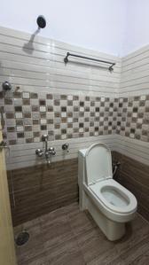 Bathroom Image of 630 Sq.ft 2 BHK Apartment / Flat for sale in Srinivas Enclave, Malkajgiri Secunderabad for Rs. 3500000