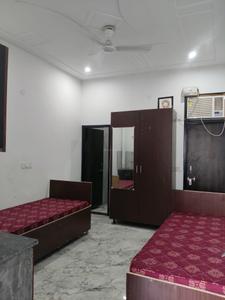 1 RK Independent Builder Floor