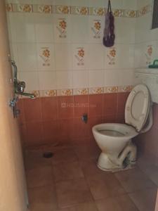 Bathroom Image of 950 Sq.ft 2 BHK Builder Floor for rent in Dilsukh Nagar Hyderabad for Rs. 16000