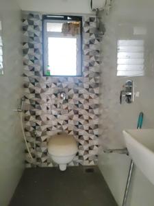 Common Bathroom Image of 1050 Sq.ft 2 BHK Apartment / Flat for sale in Runwal Chestnut, Mulund West Mumbai for Rs. 18500000