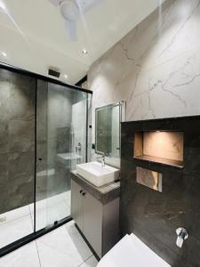Bathroom Image of 3240 Sq.ft 4 BHK Builder Floor for sale in Sector 47 Gurgaon for Rs. 32500000
