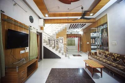 Hall Image of 5850 Sq.ft 5 BHK Independent House for sale in Bapunagar Ahmedabad for Rs. 31100000