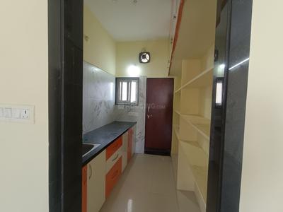 Kitchen Image of 950 Sq.ft 2 BHK Apartment / Flat for rent in Hafeezpet Hyderabad for Rs. 25500