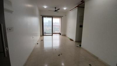 Living Room Image of 900 Sq.ft 2 BHK Apartment / Flat for rent in Kalpataru Paramount, Thane West Thane for Rs. 45000