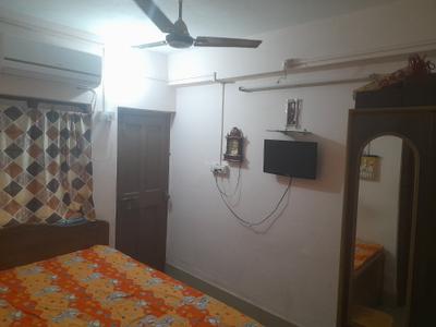 Bedroom Image of 400 Sq.ft 1 BHK Apartment / Flat for sale in Ultadanga Kolkata for Rs. 2200000