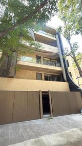 4 BHK Independent Builder Floor