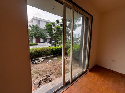 Balcony Image of 6168 Sq.ft 4.5 BHK Villa for sale in Godrej Golf Links Villas, Jaypee Greens Greater Noida for Rs. 140000000