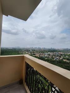 Balcony Image of 1600 Sq.ft 3 BHK Apartment / Flat for rent in Supertech The Romano, Sector 118 Noida for Rs. 26000