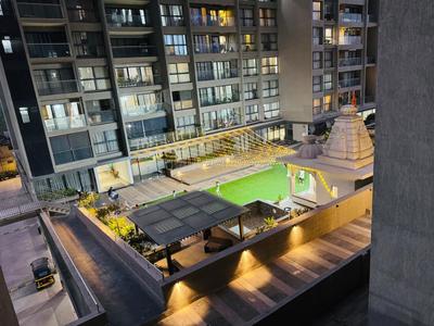 Image of 1250 Sq.ft 2.5 BHK Apartment / Flat for sale in Mantra Mirari, Mundhwa, Pune for Rs. 15000000
