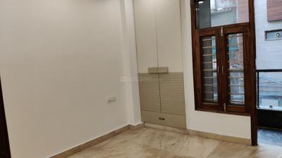 Bedroom Image of 1000 Sq.ft 3 BHK Builder Floor for sale in Sector 14 Rohini New Delhi for Rs. 17500000