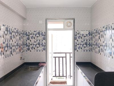 Kitchen Image of 600 Sq.ft 1 BHK Apartment / Flat for rent in Raunak Bliss Phase A A3, Kasarvadavali Thane for Rs. 25000