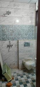 Bathroom Image of 2450 Sq.ft 4 BHK Apartment / Flat for sale in Rajendra Nagar Ghaziabad for Rs. 22651000