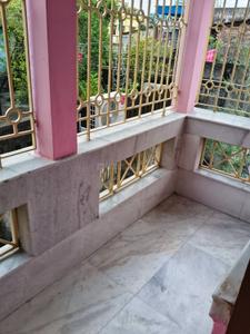 Balcony Image of 850 Sq.ft 2 BHK Independent House for rent in Dum Dum Kolkata for Rs. 9500