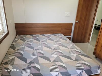 Bedroom Image of 1300 Sq.ft 2 BHK Apartment / Flat for sale in Sola Ahmedabad for Rs. 9000000